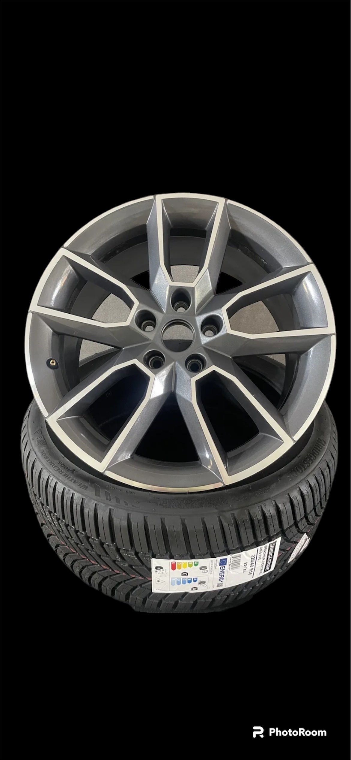 Original Skoda Octavia 3 III 5E 7.5Jx18 ET51 Kompletträder Ganzjahresreifen 225/40 R18